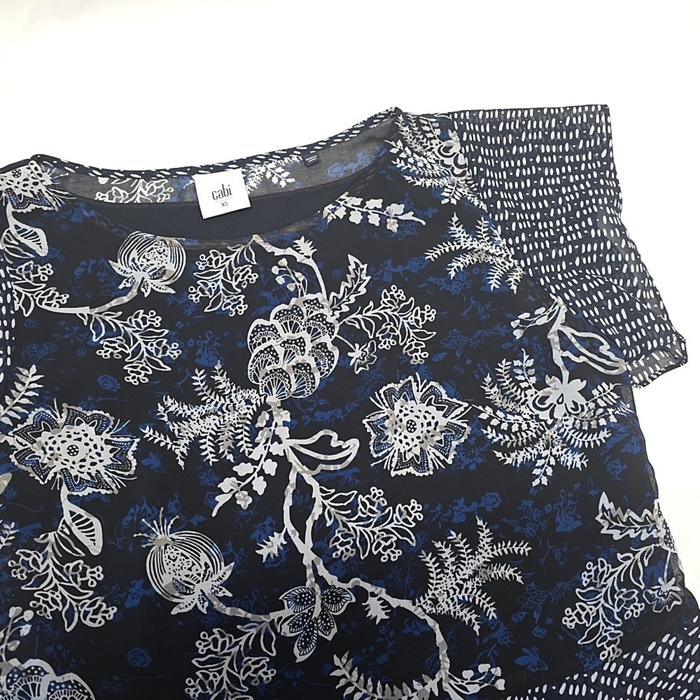 Cabi Blouse Women XS Black Blue Floral Dotted Tiered Ruffle Chiffon Top 5355